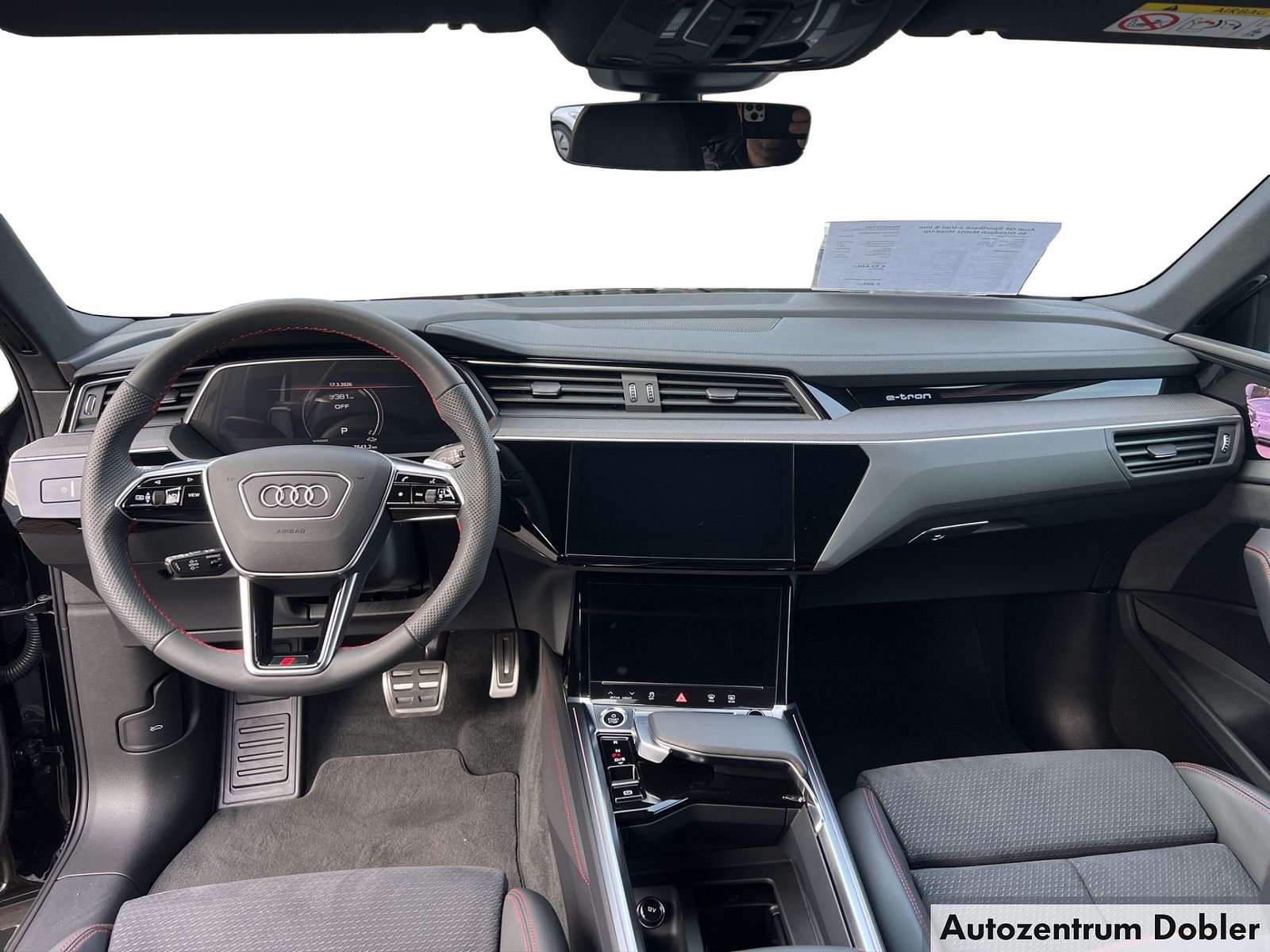 Audi Q8 Sportback e-tron S line 55 AHK Glasdach Navi