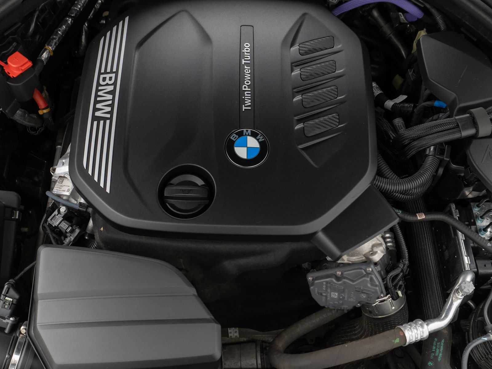 BMW 320d xD Sport Line - Samsaru's Car Outlet