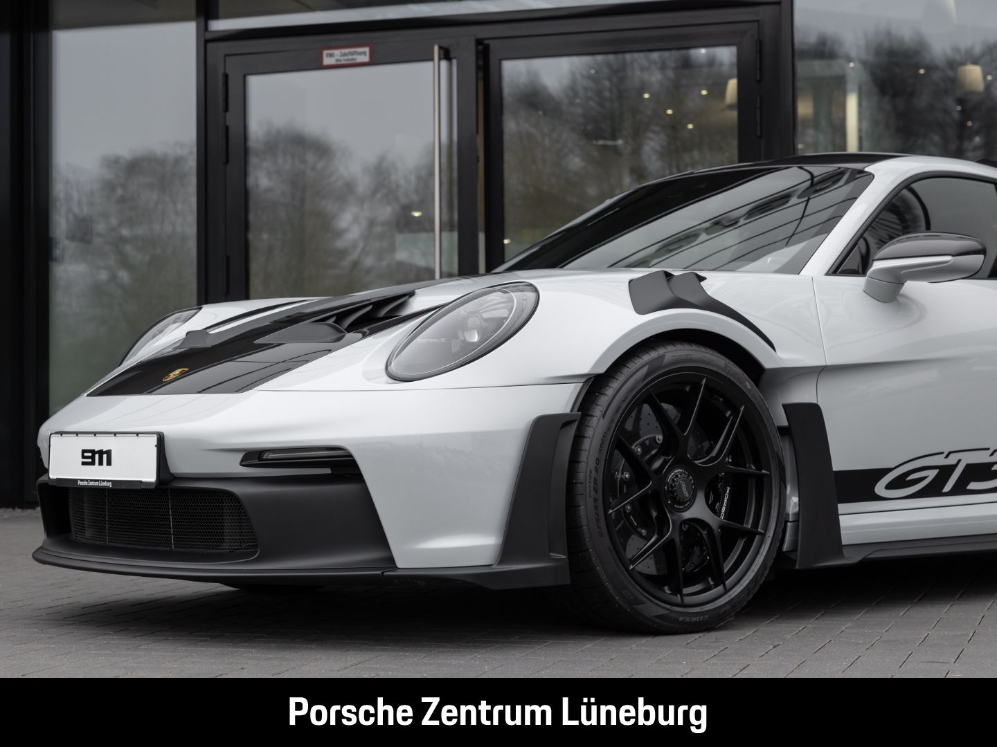 Porsche 992 911 GT3 RS - Samsaru's Car Outlet