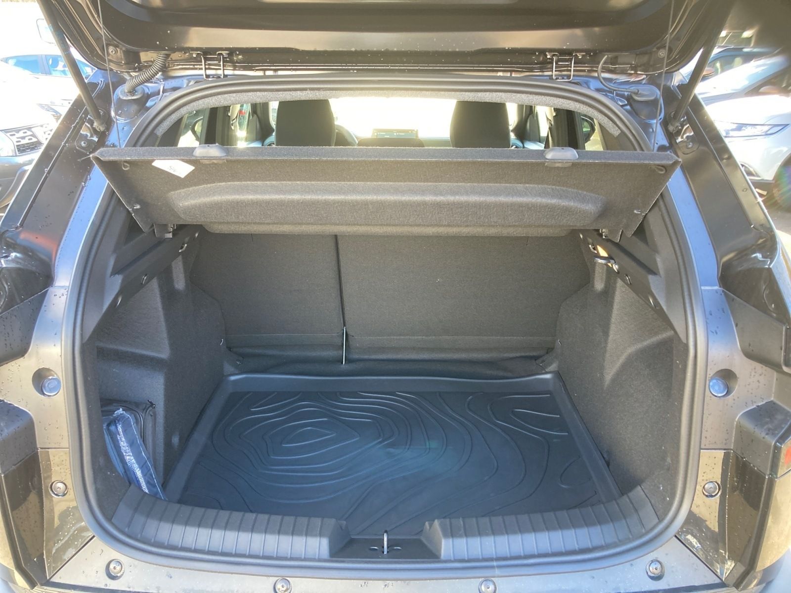 Dacia Duster Extreme Hybrid 140 - Samsaru's Car Outlet