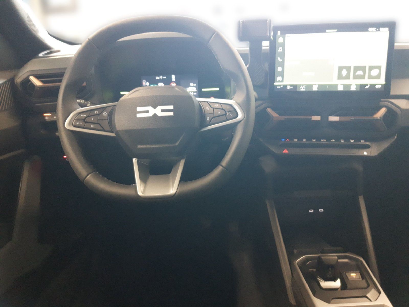 Dacia Duster Extreme Hybrid 140 - Samsaru's Car Outlet