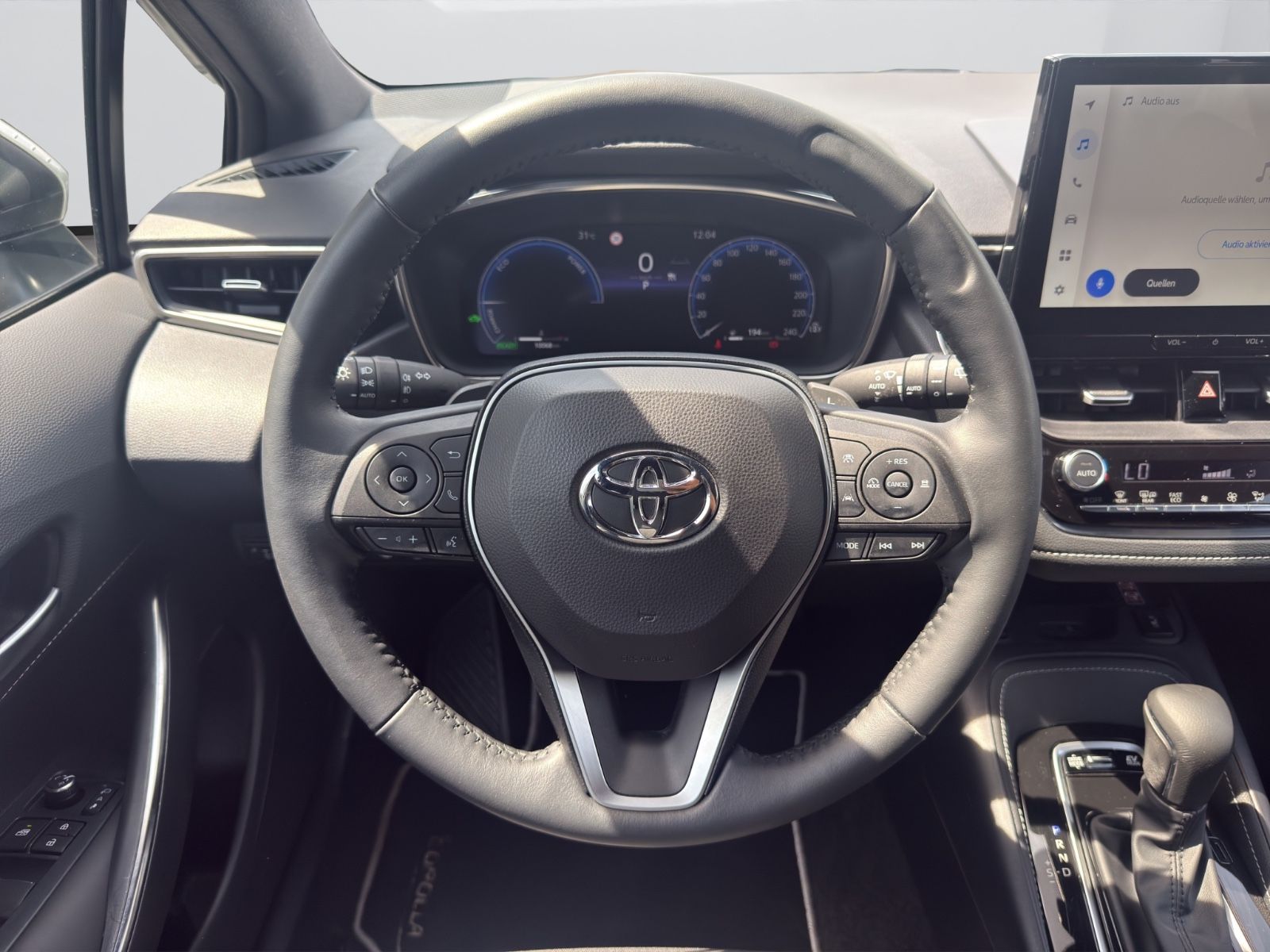 Toyota Corolla 2,0 Hybrid Team D *TECHNIK PAKET*