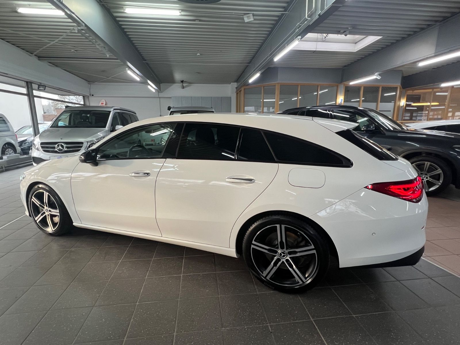 Mercedes-Benz CLA 220d SB 4M Progressive - Samsaru's Car Outlet