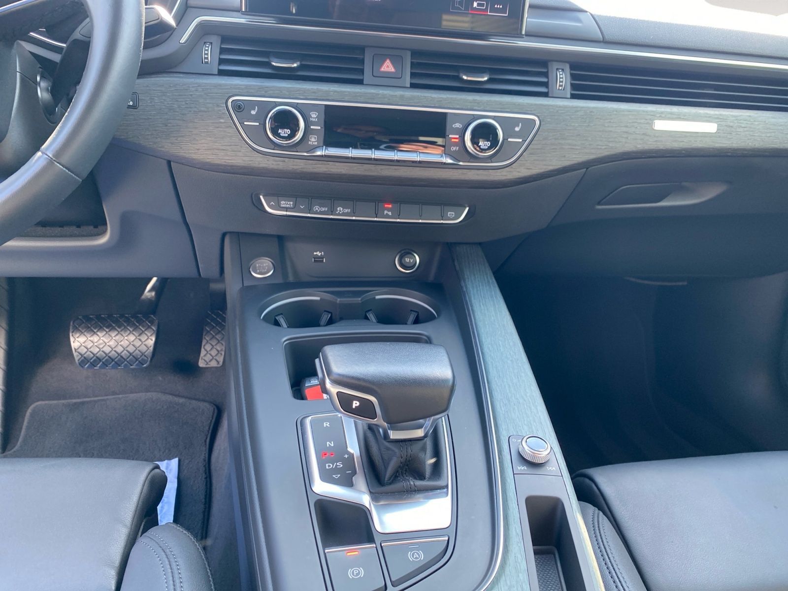 Audi A5 Sportback 40 TFSI qu. S-tronic S-Line *Matrix