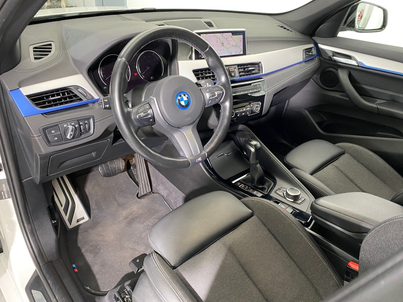 BMW X1 xDrive25e M Sport - Samsaru's Car Outlet