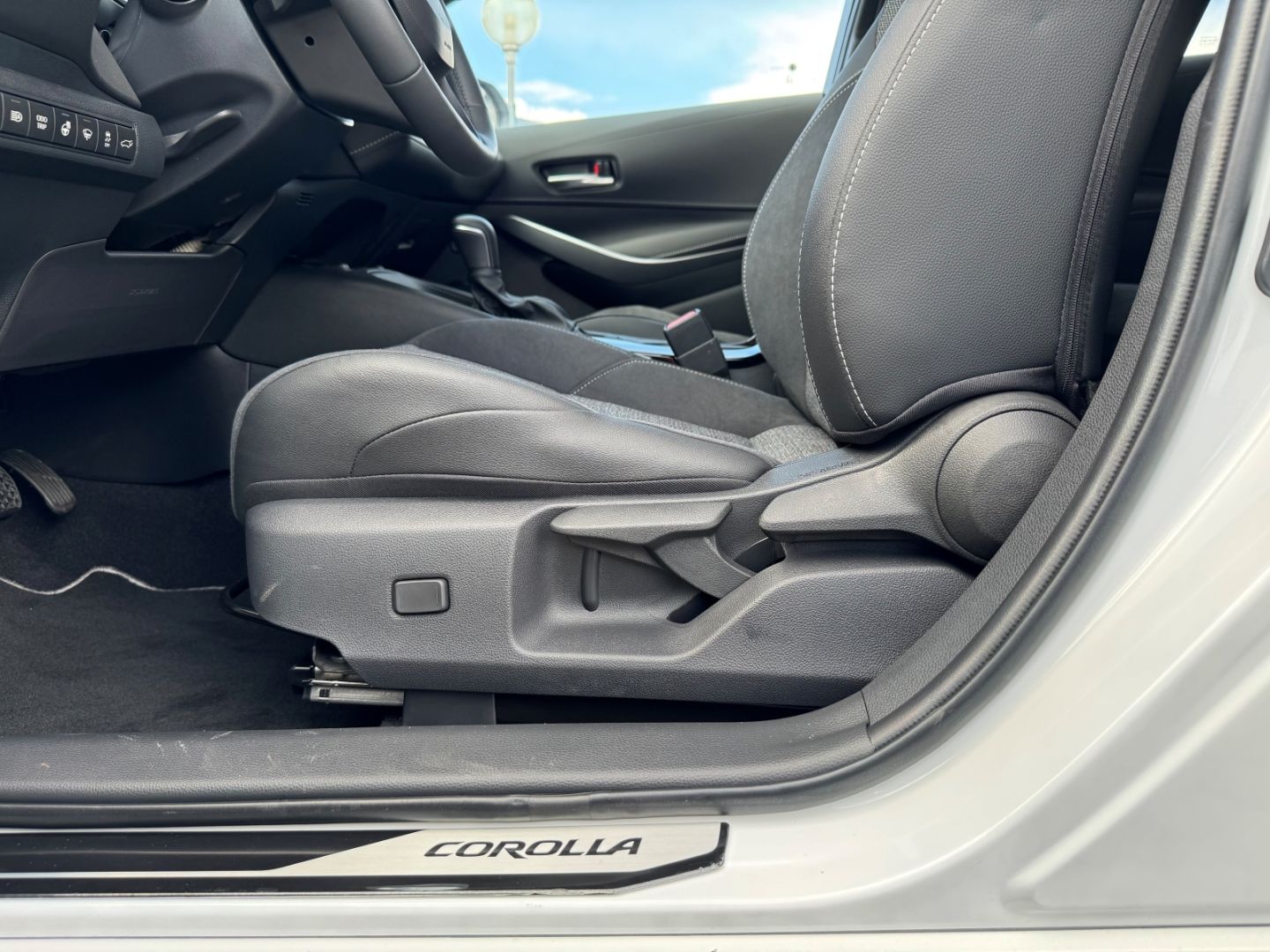 Toyota Corolla Touring Sports Hybrid Teamplayer / CarPl