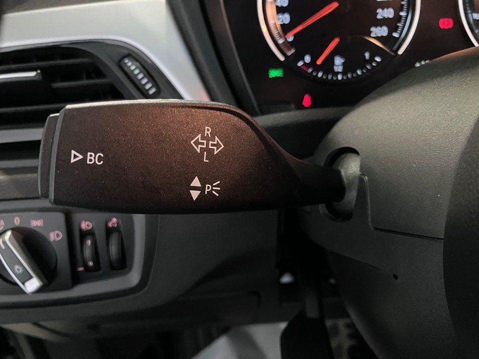 BMW X1 xDrive25e Advantage - Samsaru's Car Outlet