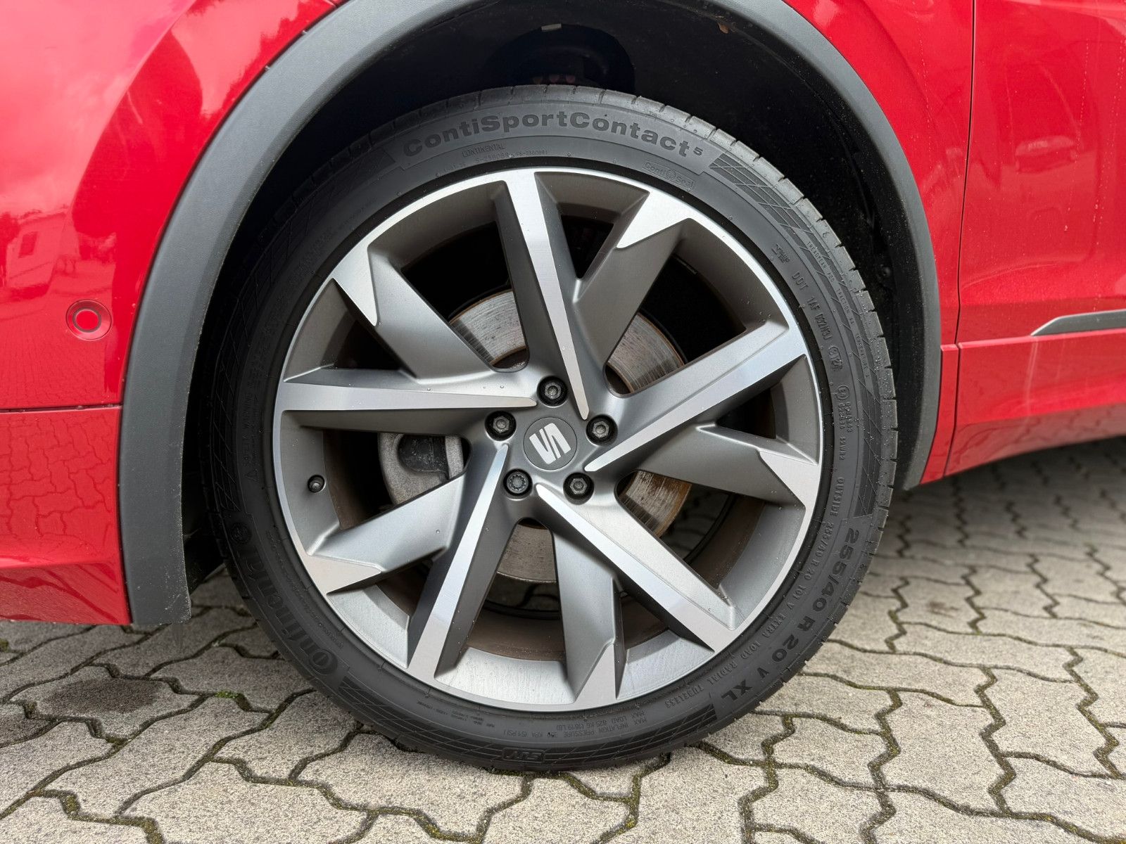 Seat Tarraco 1.4 e-HYBRID FR DSG AHK Pano Navi
