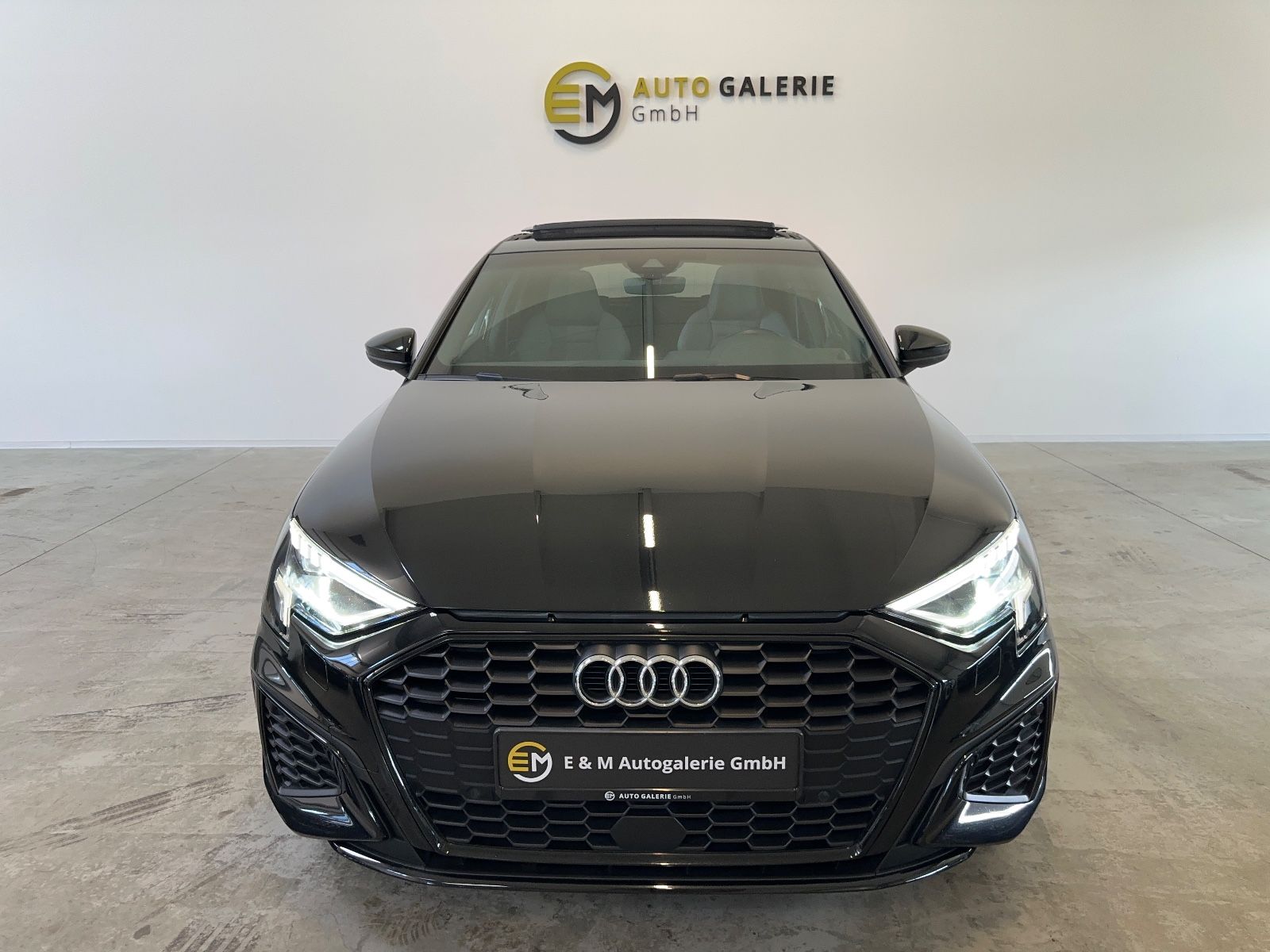 Audi A3 Sportback 35 TFSI S line - Samsaru's Car Outlet