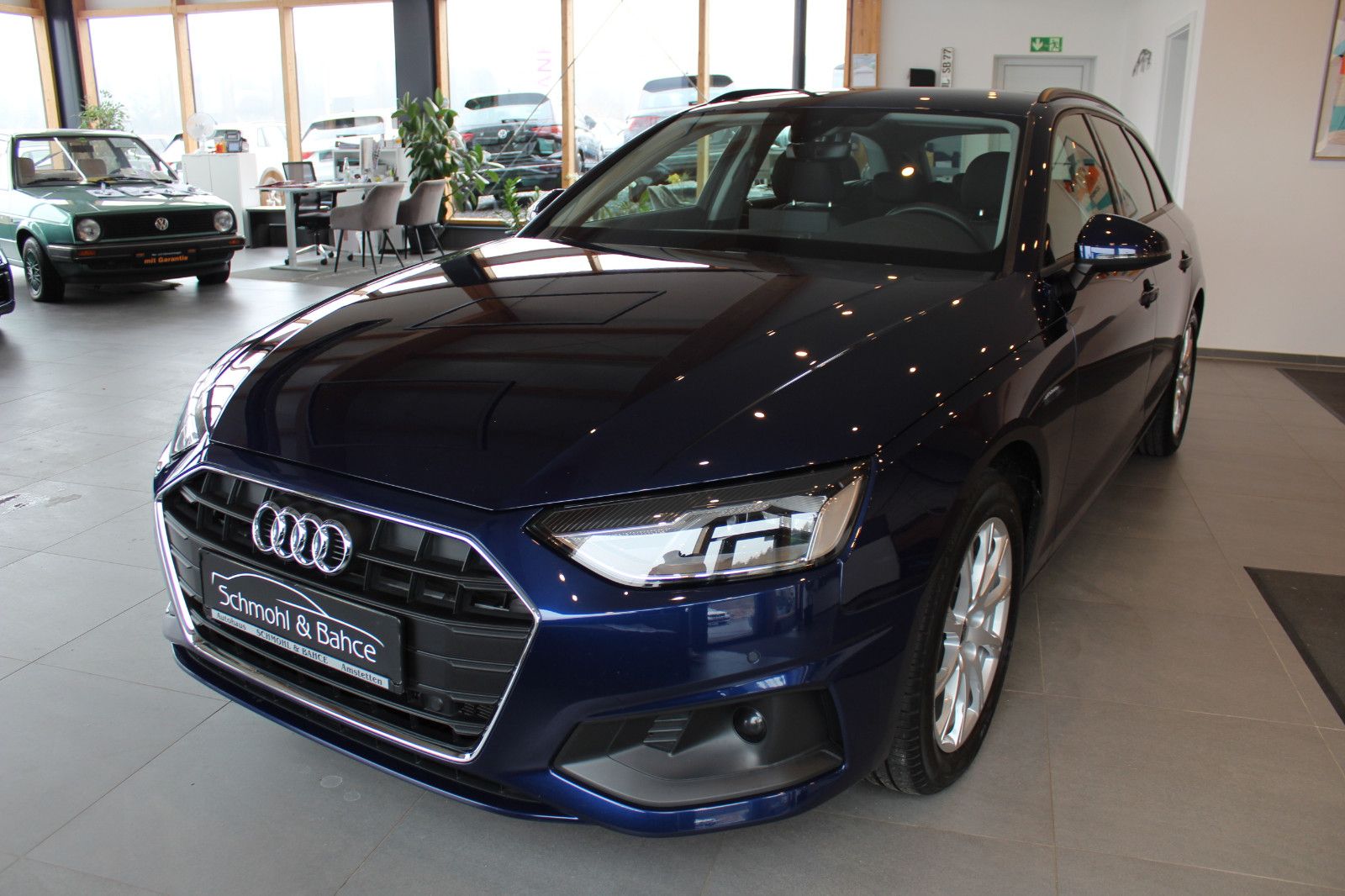 Audi A4 Avant 40 TDI S tronic - Samsaru's Car Outlet