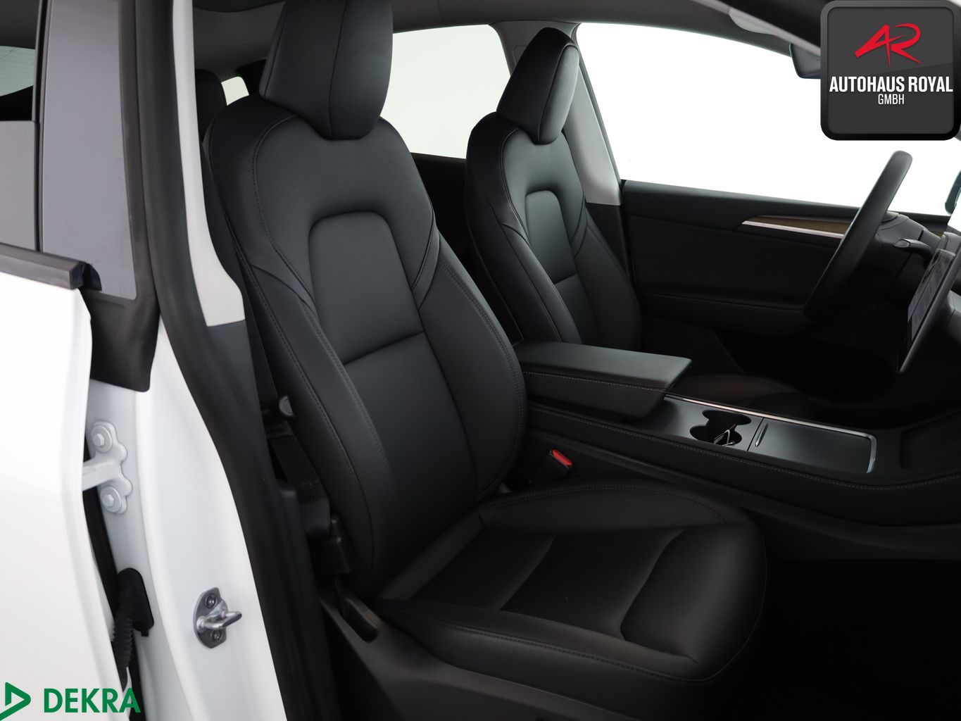 Tesla Model Y Long Range Dual AWD PANO,KEYLESS,360GRAD
