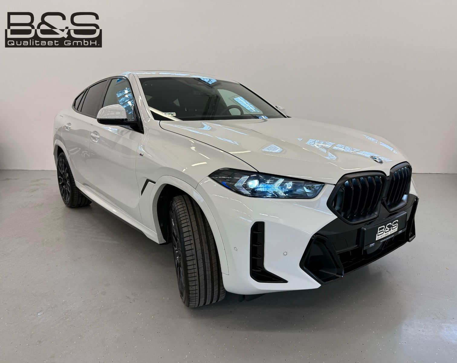 BMW X6 30d xDrive MSport ACC,HUD,PANO,HARMAN,AHK