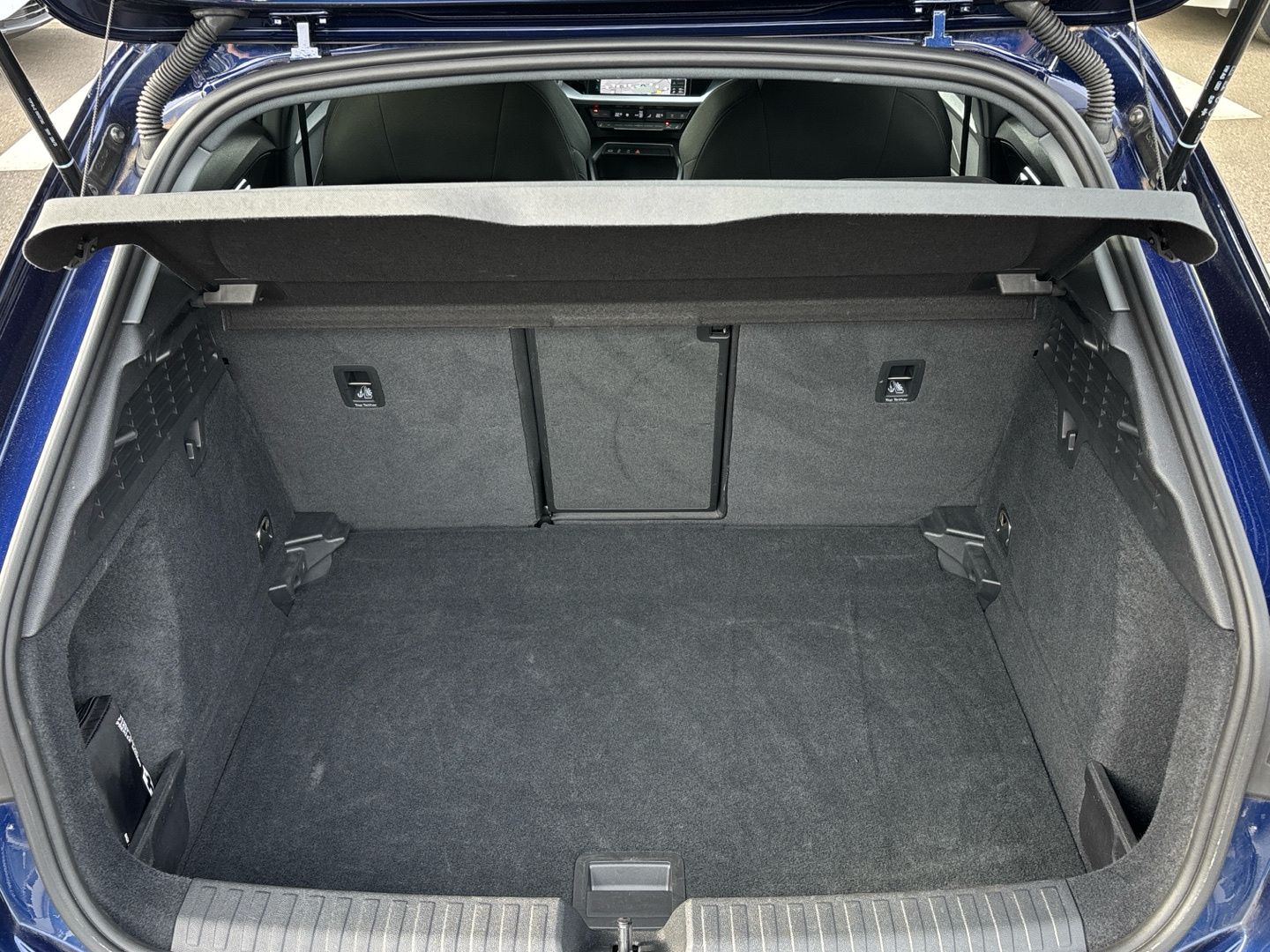 Audi A3 Sportback Advanced 30TDI MMI LED Audi connect