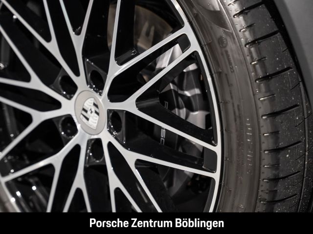 Porsche Macan 4 - Samsaru's Car Outlet