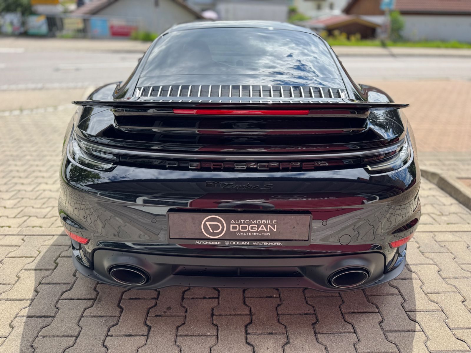 Porsche 992 Turbo S Coupé Carbondach*Lift*Burmeister*360