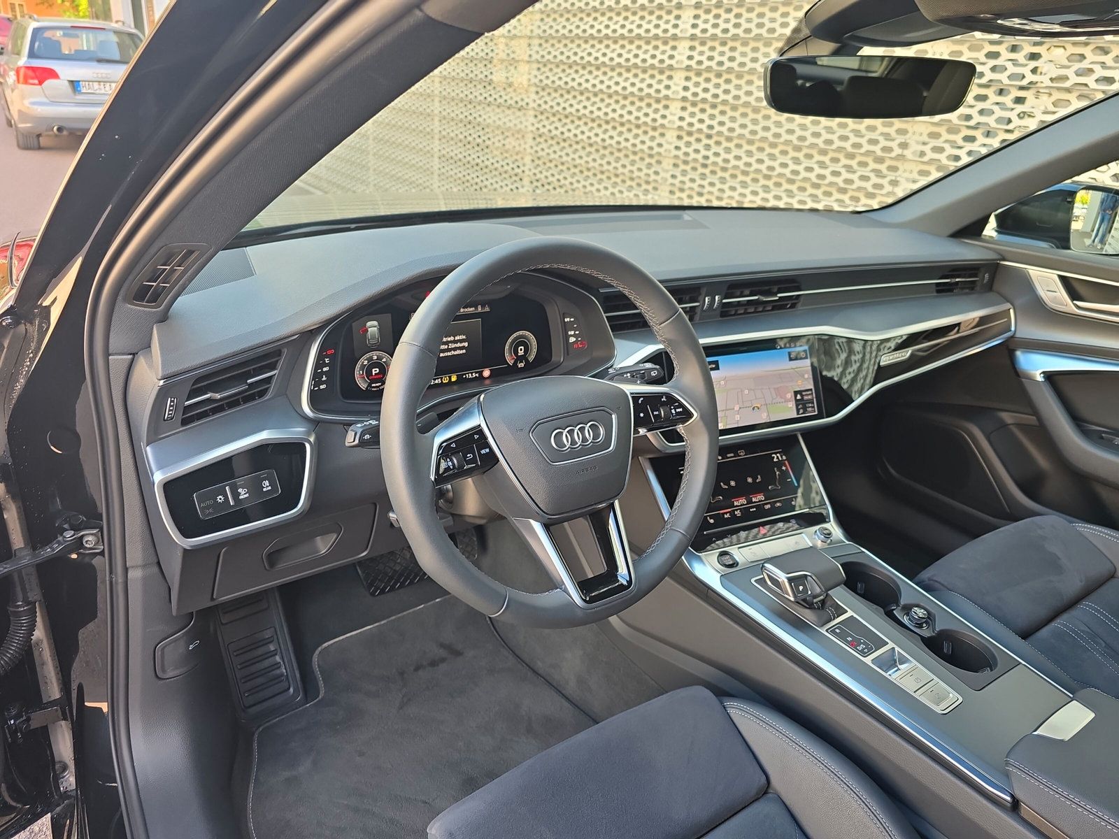 Audi A6 Avant 50 TDI qu S line - Samsaru's Car Outlet