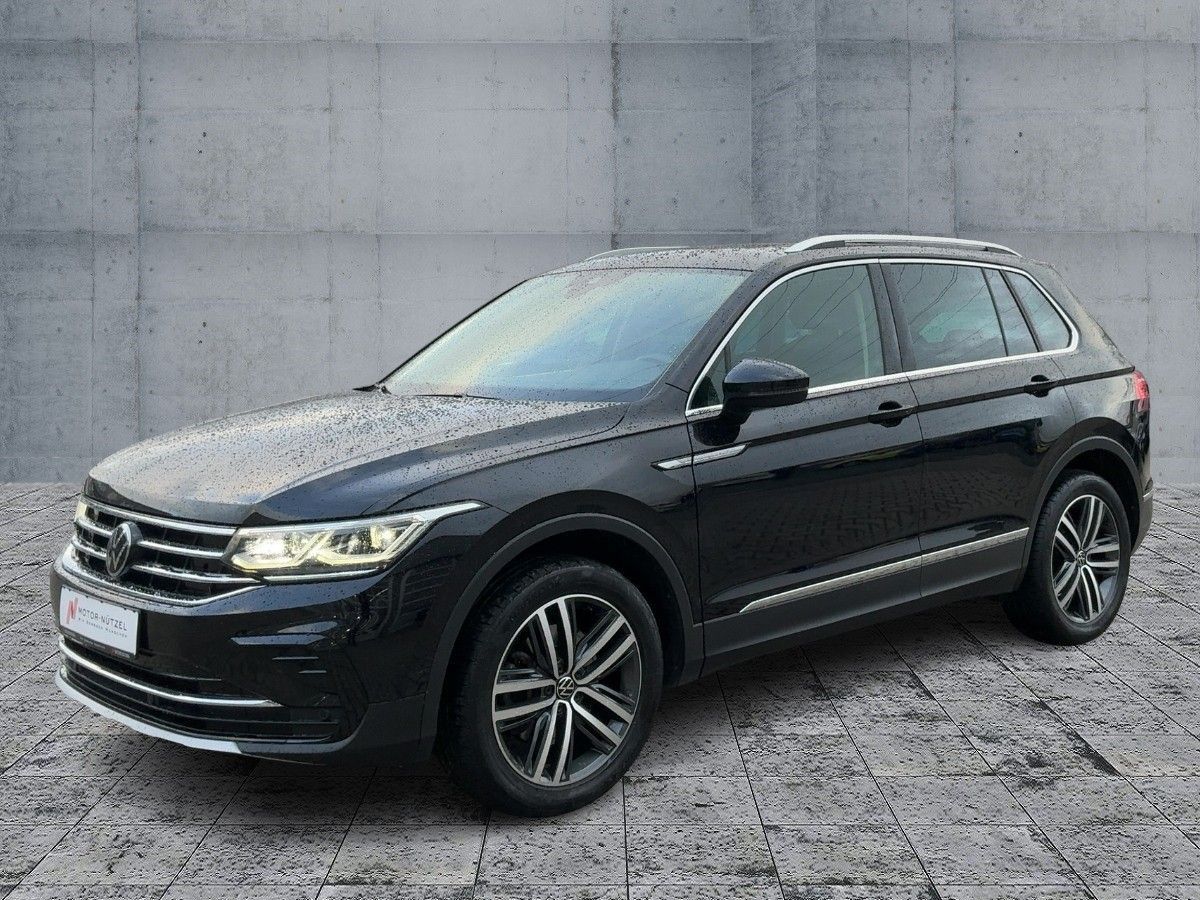 Volkswagen Tiguan 2.0 TDI 4M ELEGANCE MATRIX+NAVI+AHK+PANO
