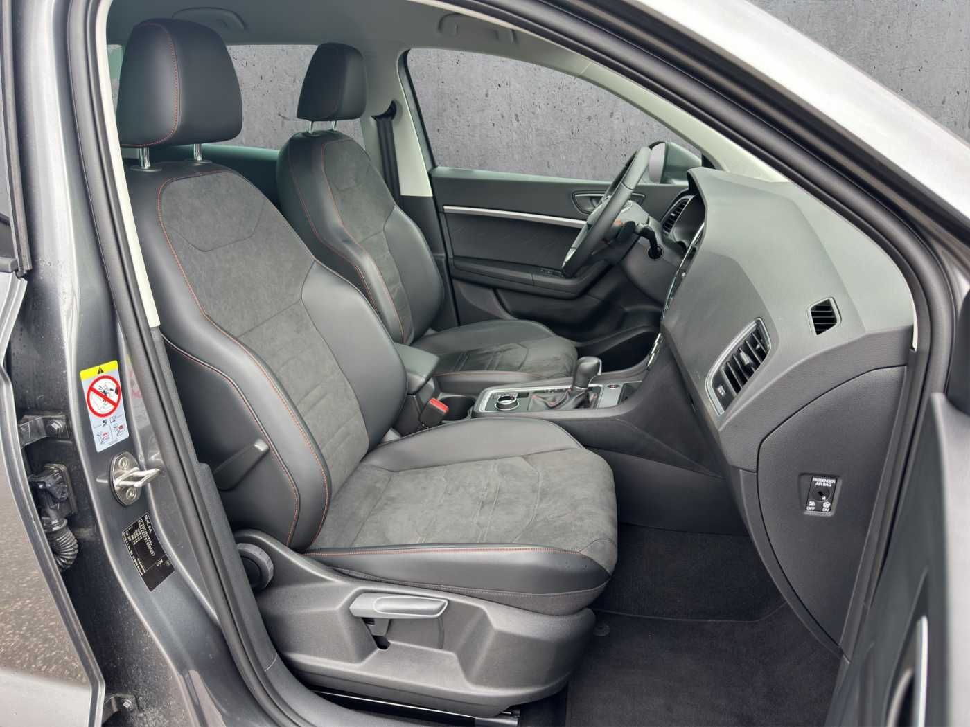 Seat Ateca  TSI FR  //5 J. Garantie /AHK/ Navi/Sitzhe