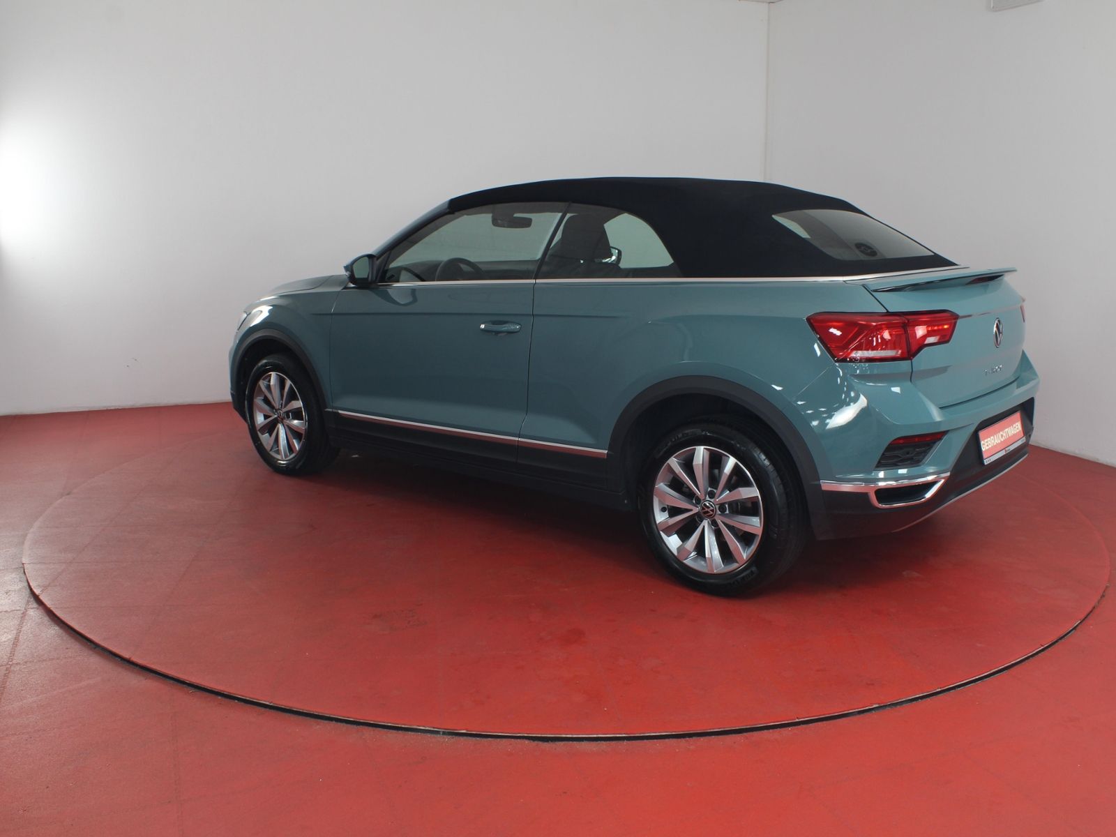 Volkswagen T-Roc Style 1.0TSI - Samsaru's Car Outlet