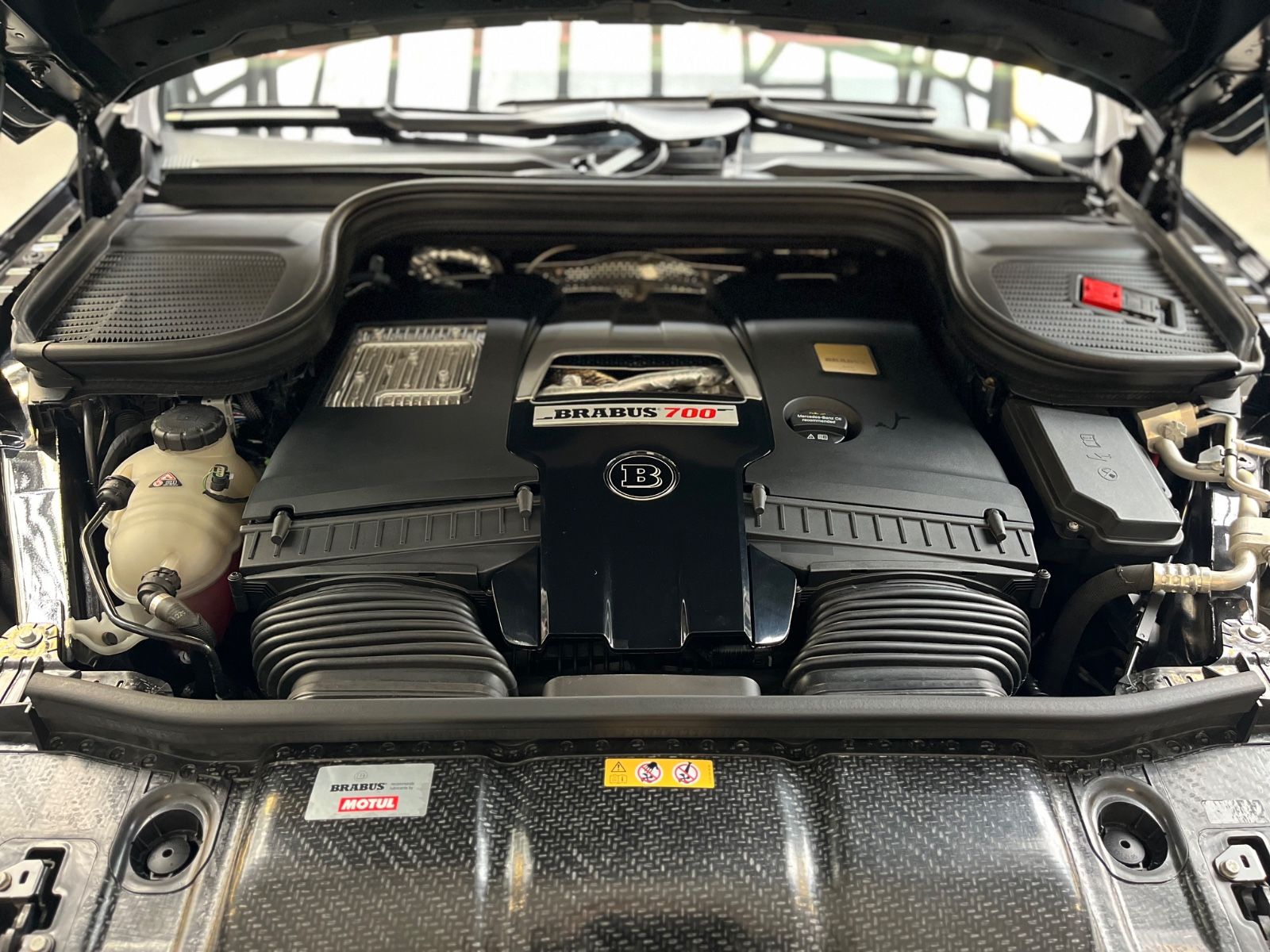 Mercedes-Benz GLS 63 AMG 4Matic+ *BRABUS 700* - Samsaru's Car Outlet