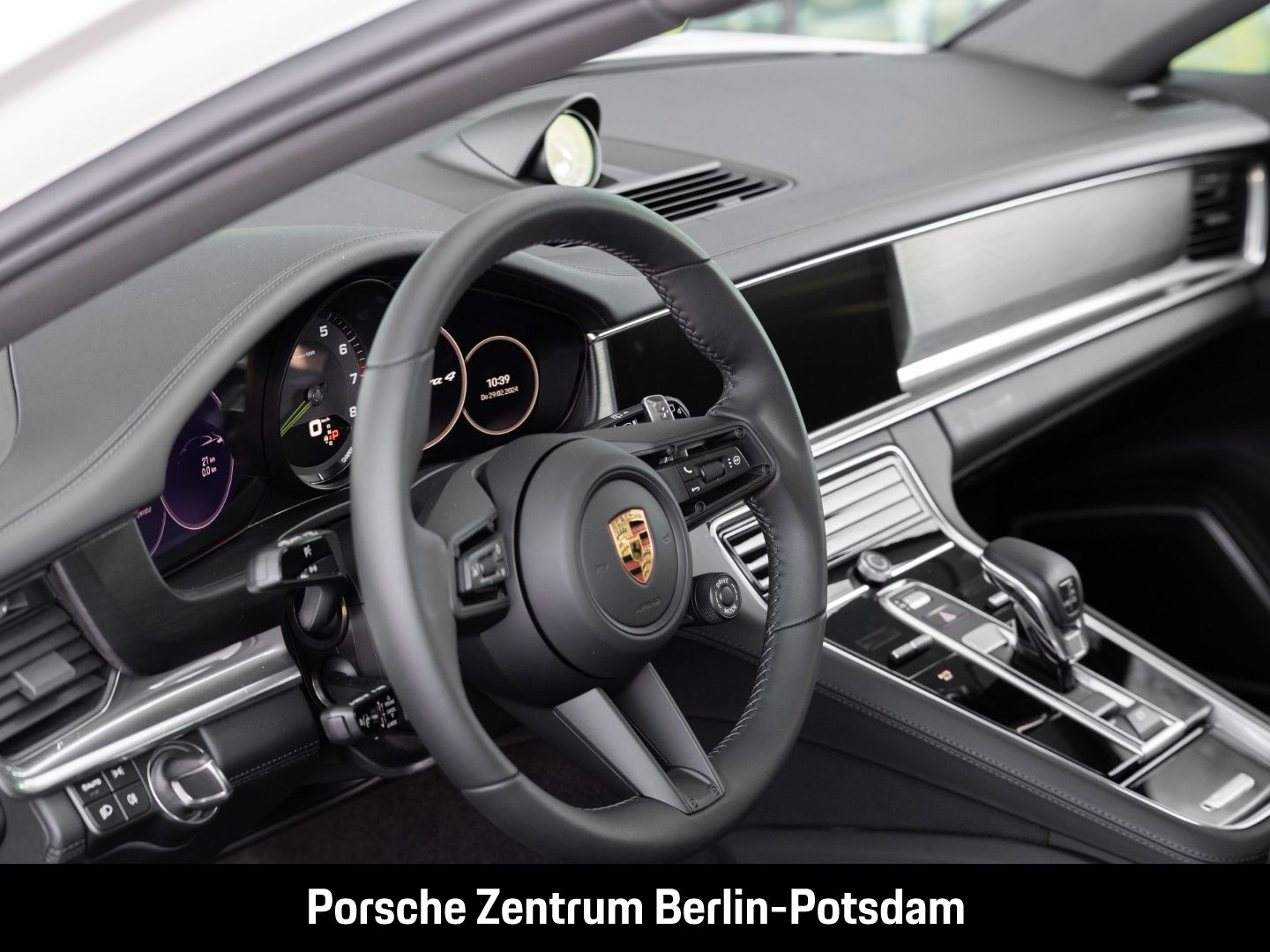 Porsche Panamera 4 E-Hybrid Sport Turismo Platinum Editi