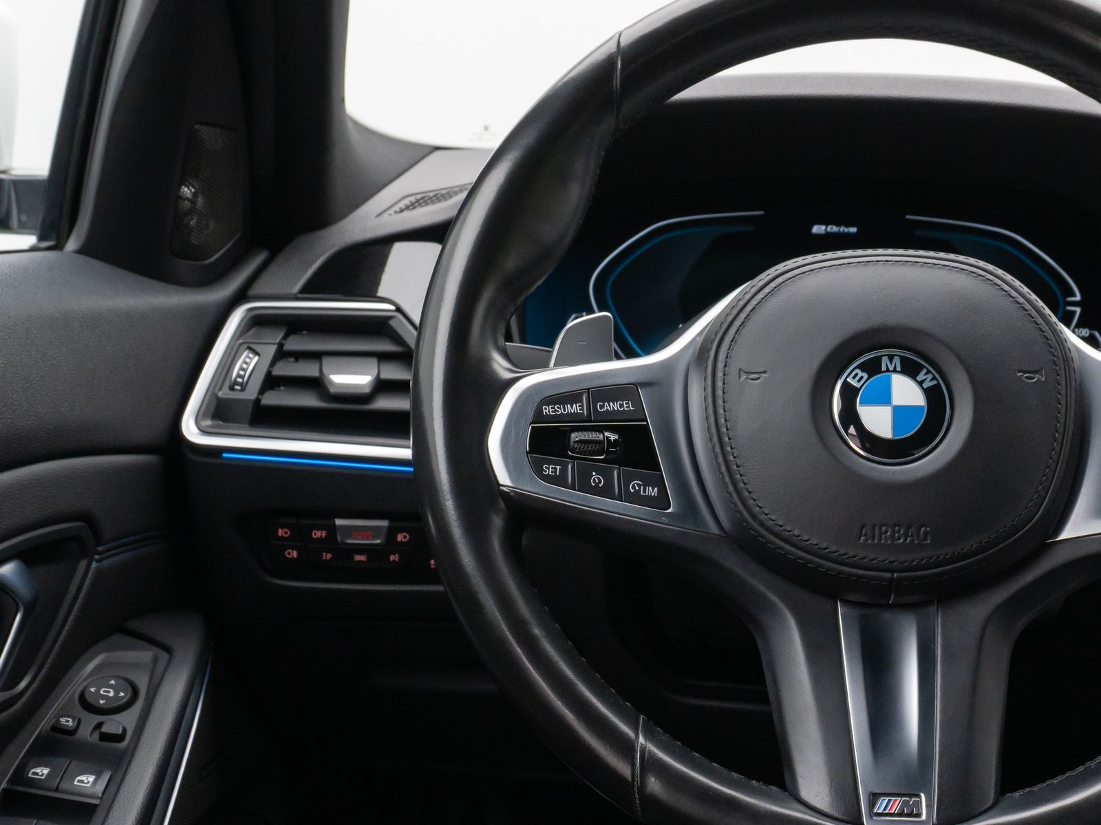 BMW 320e M Sport - Samsaru's Car Outlet