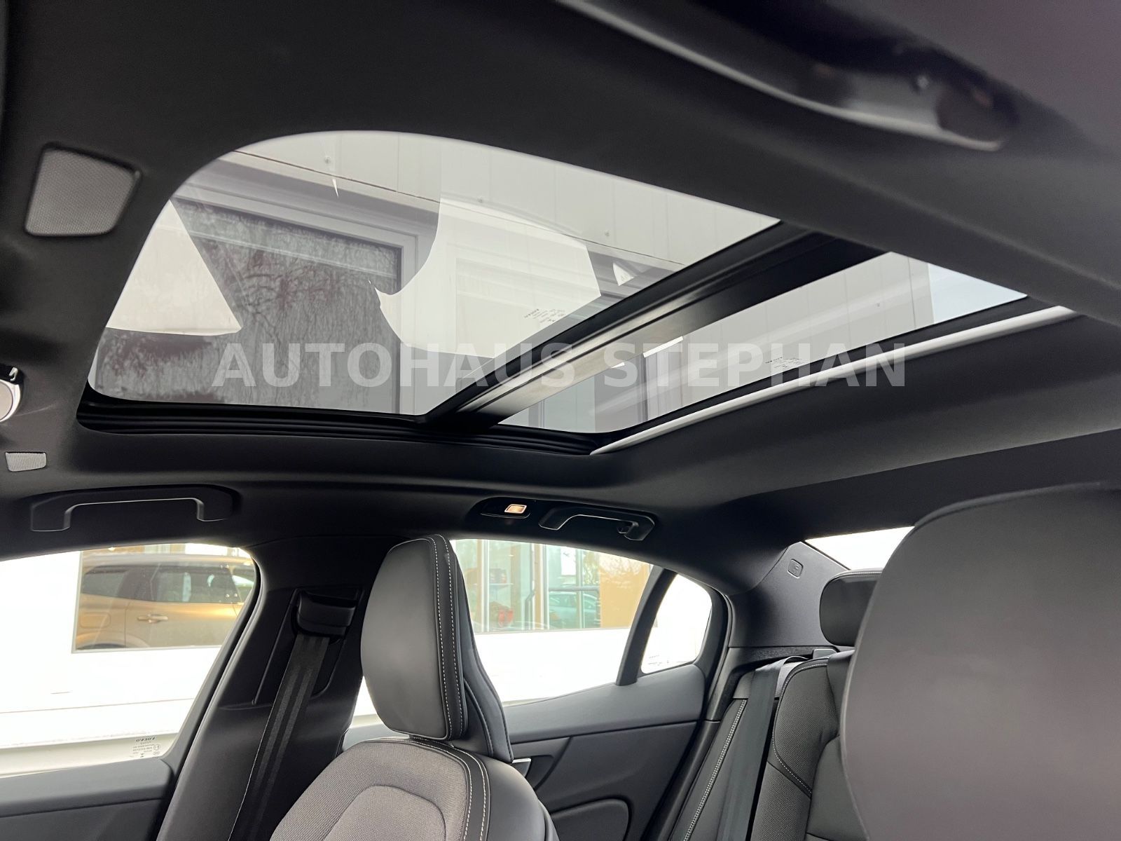 Volvo S60 B5 AWD Automatik Ultimate Dark AHK -38%