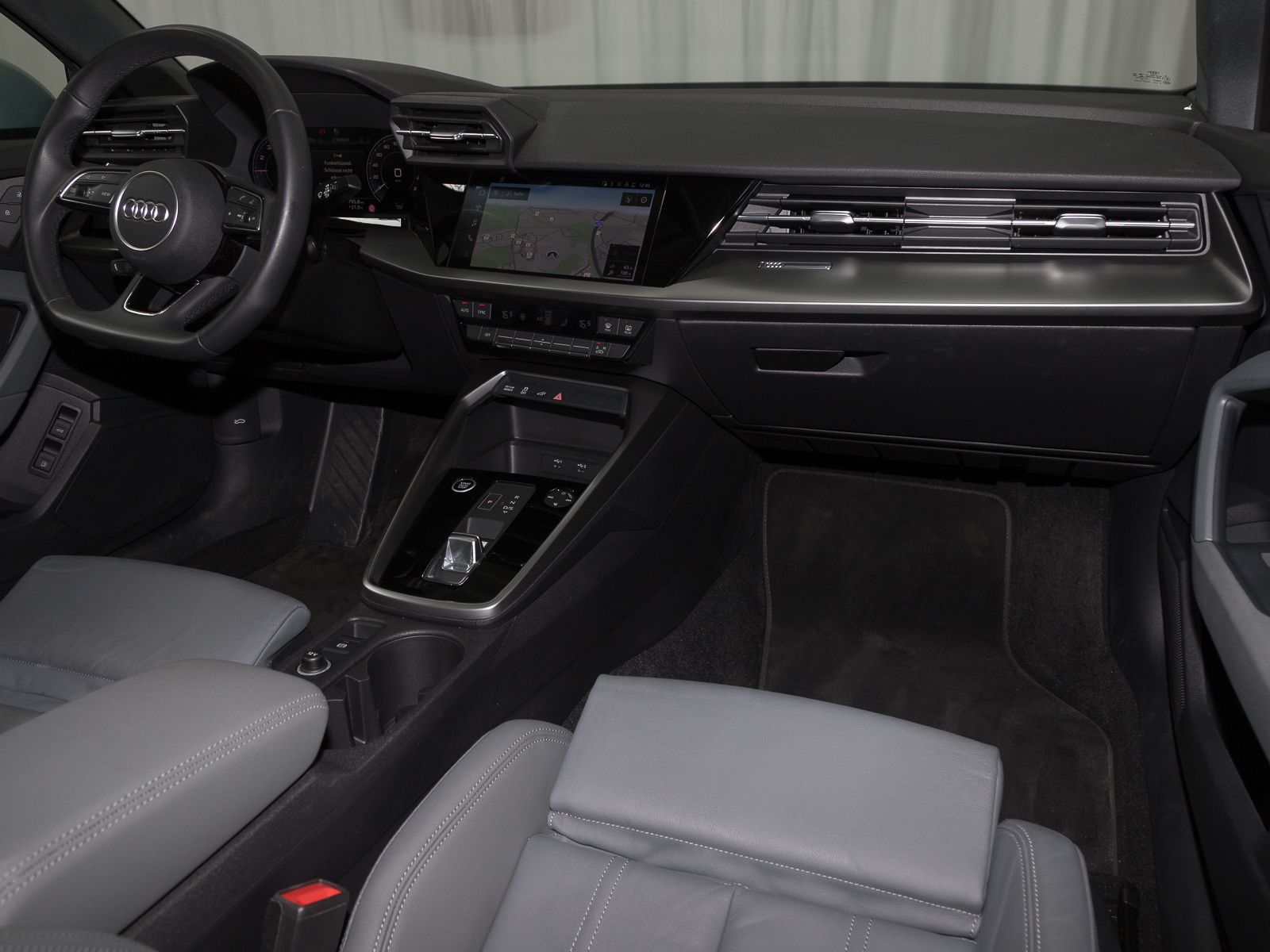 Audi A3 Sportback 40 TFSI e ADVANCED - Samsaru's Car Outlet