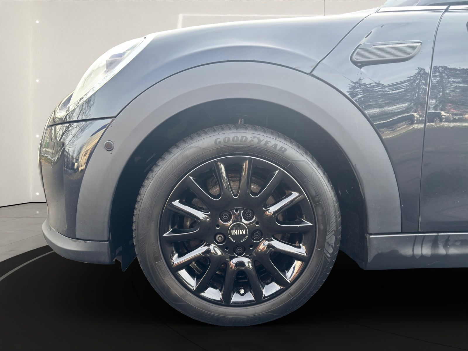 MINI COOPER AUTOMATIK - Samsaru's Car Outlet