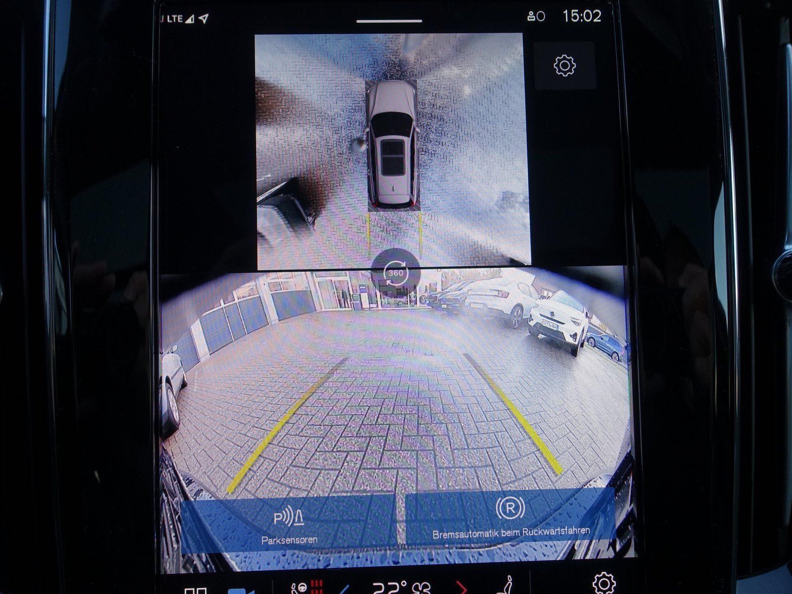 Volvo V60 Ultra Dark T8 AWD Plug-in Hybrid/360/B&W/AHK