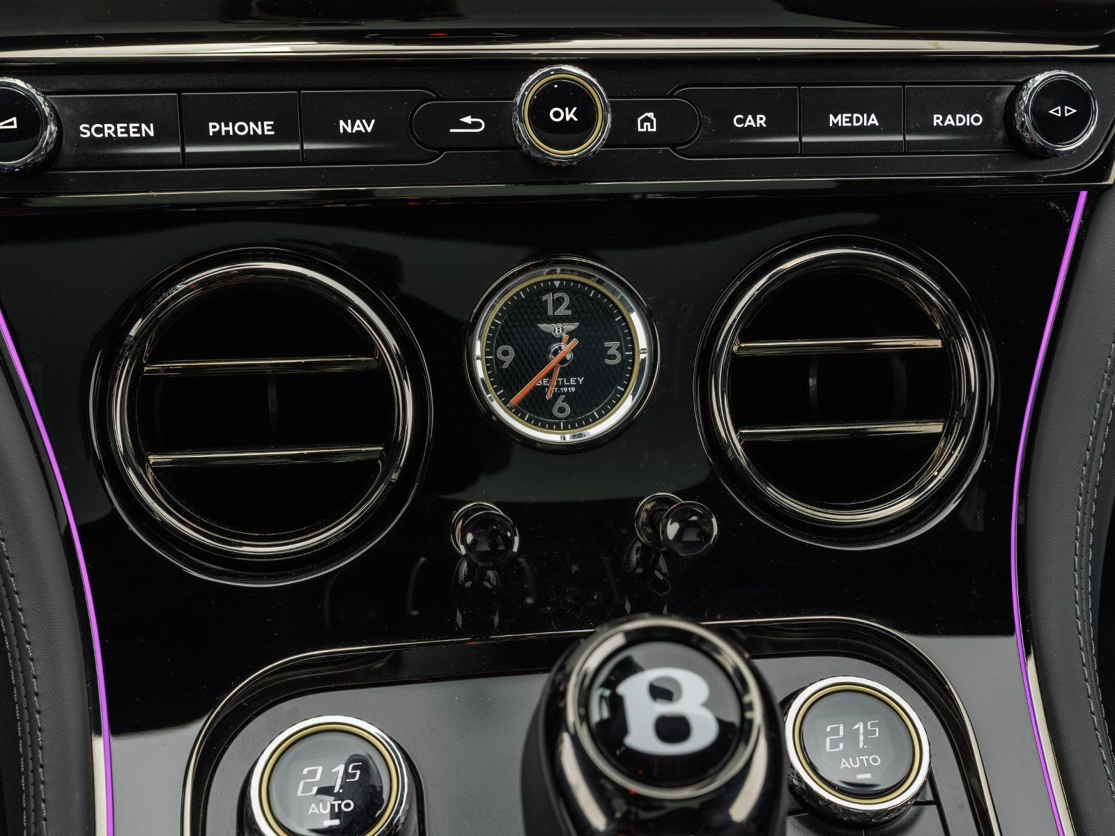 Bentley Continental GT Speed V8 Hybrid 2026 *Akrapovic,