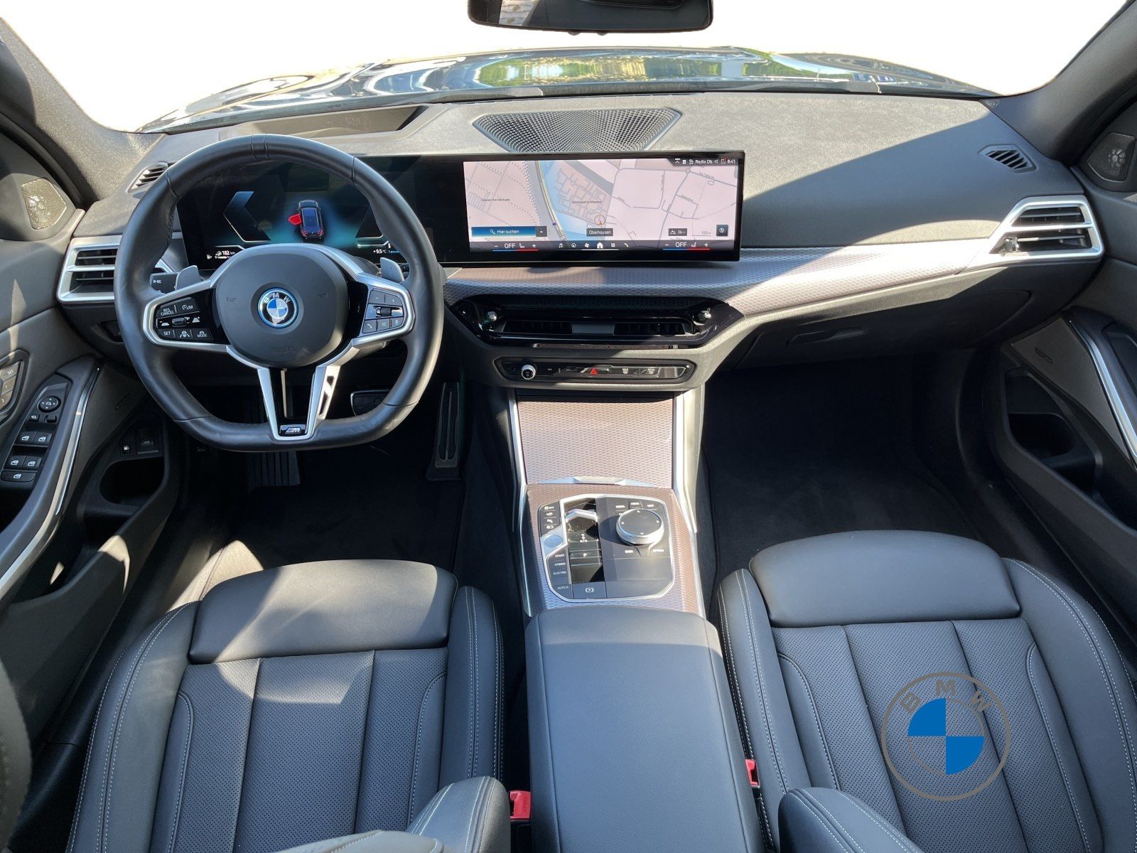 BMW 330e xDrive Touring M Sport DA Prof Pano AHK PA+