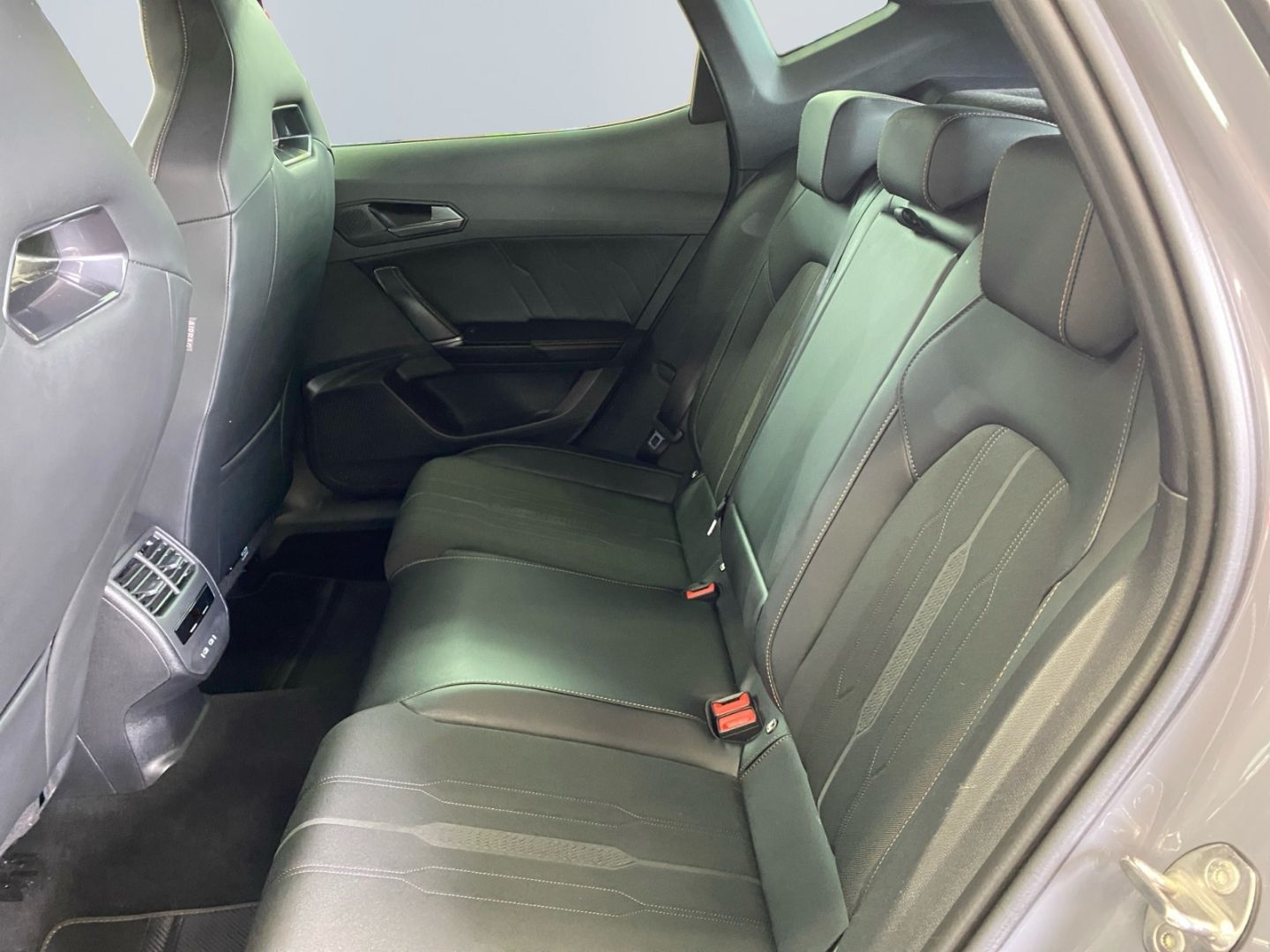 Cupra Formentor VZ 2.0 4Dr DSG *AHK*Beats*el Heck*CAM*