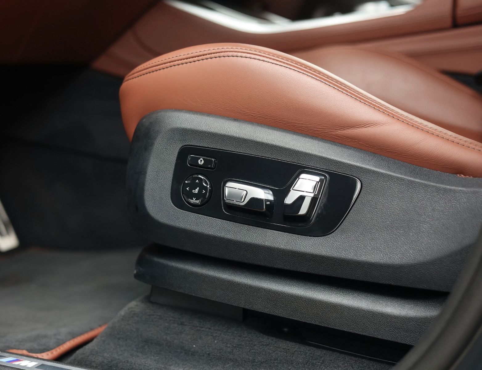 BMW X5 50e xDrive | Skylounge - AHK - HUD