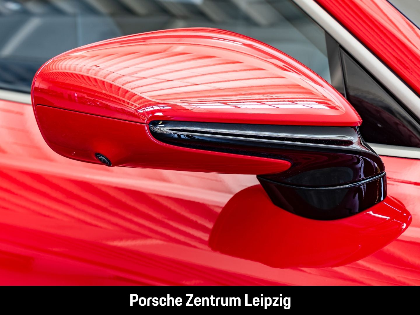 Porsche Taycan Turbo S Cross Turismo Burmester PCCB