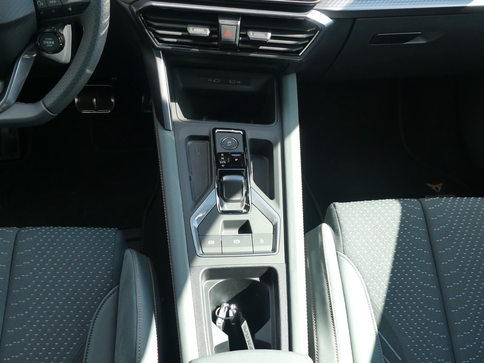 Cupra Formentor 4Drive, LED, Navi, 3Z Klima, Skyline