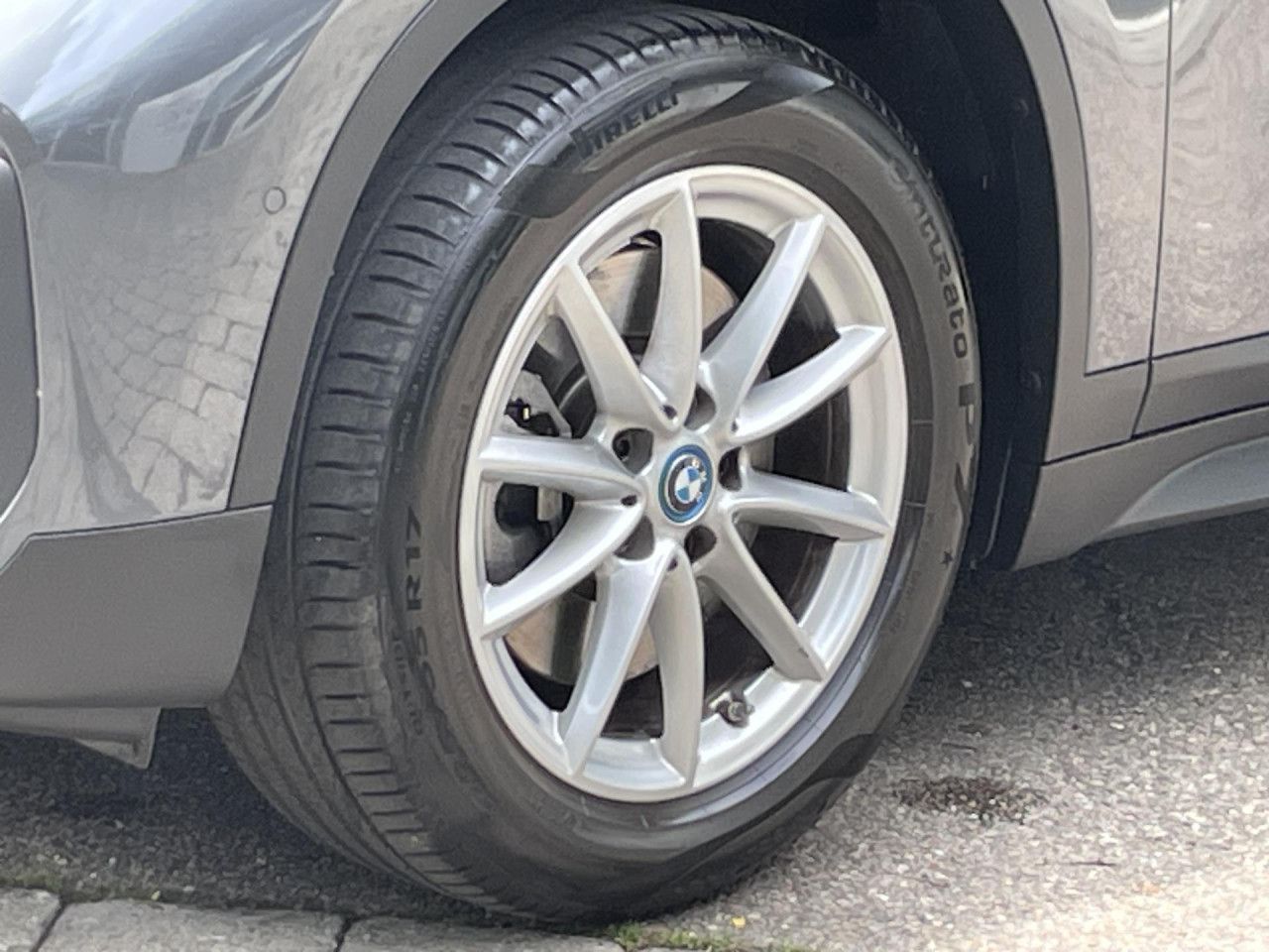 BMW X1 x25e - Samsaru's Car Outlet
