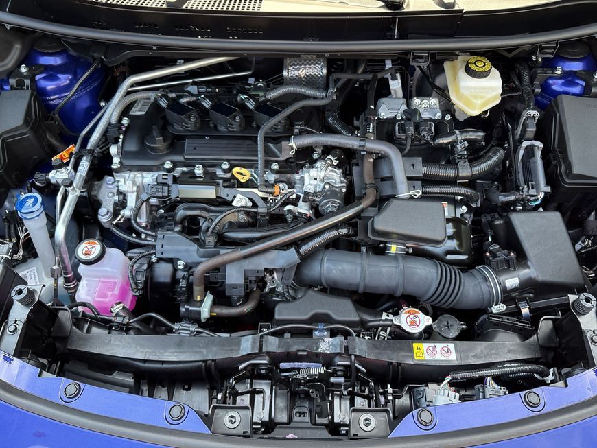 Toyota Yaris Cross Teamplayer Safety-Paket Winter-Paket