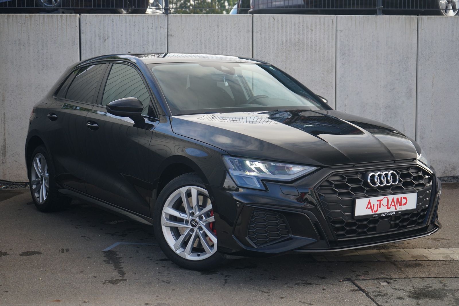 Audi A3 Sportback 45 TFSI e S-line Klimaaut. LED Navi