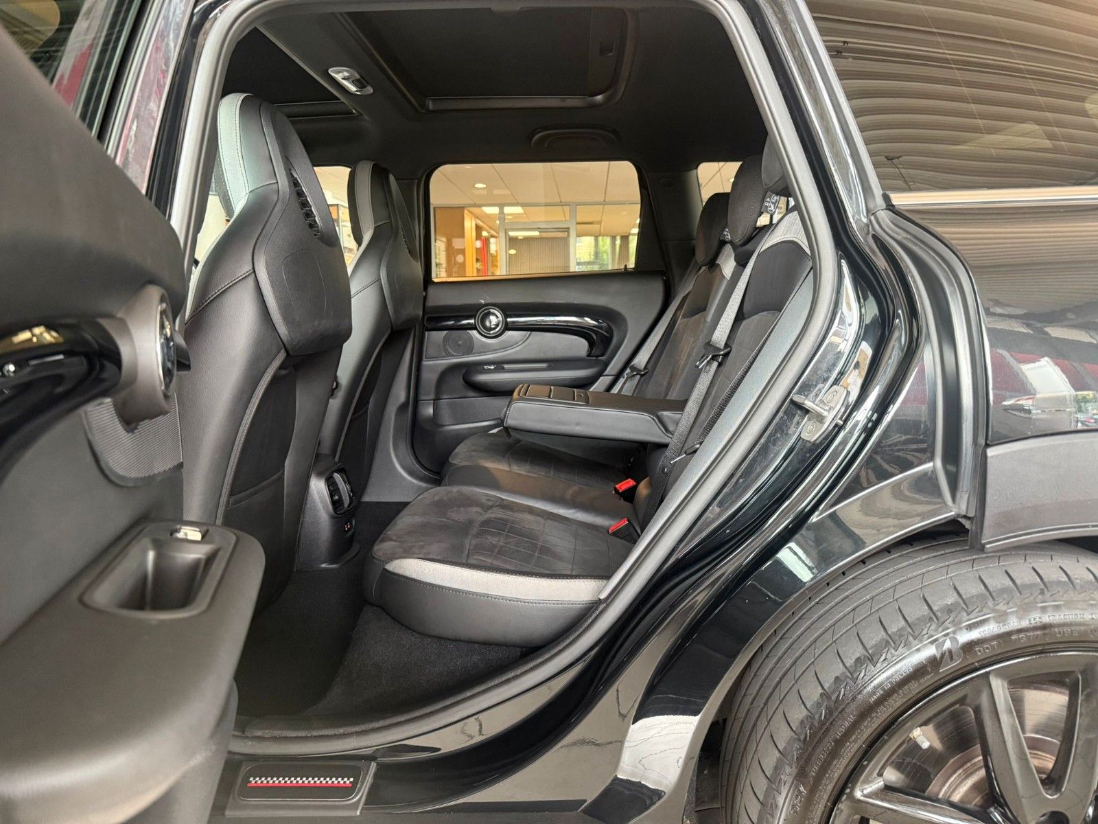 MINI John Cooper Works Clubman - Samsaru's Car Outlet