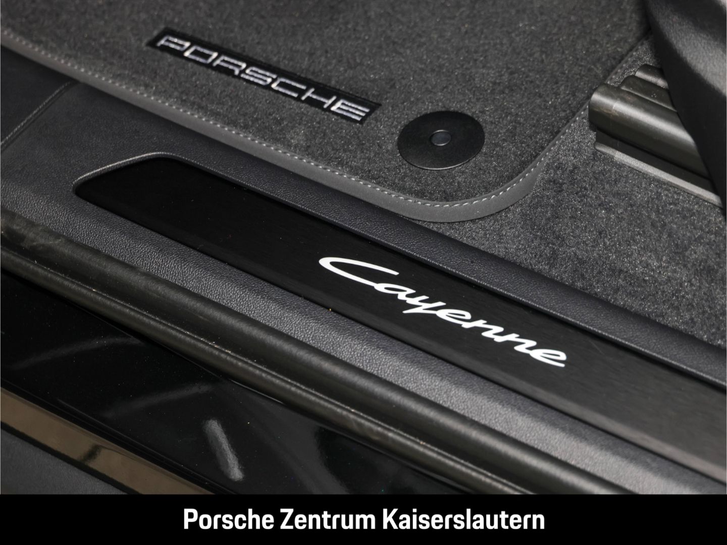 Porsche Cayenne E-Hybrid Surround-View InnoDrive BOSE