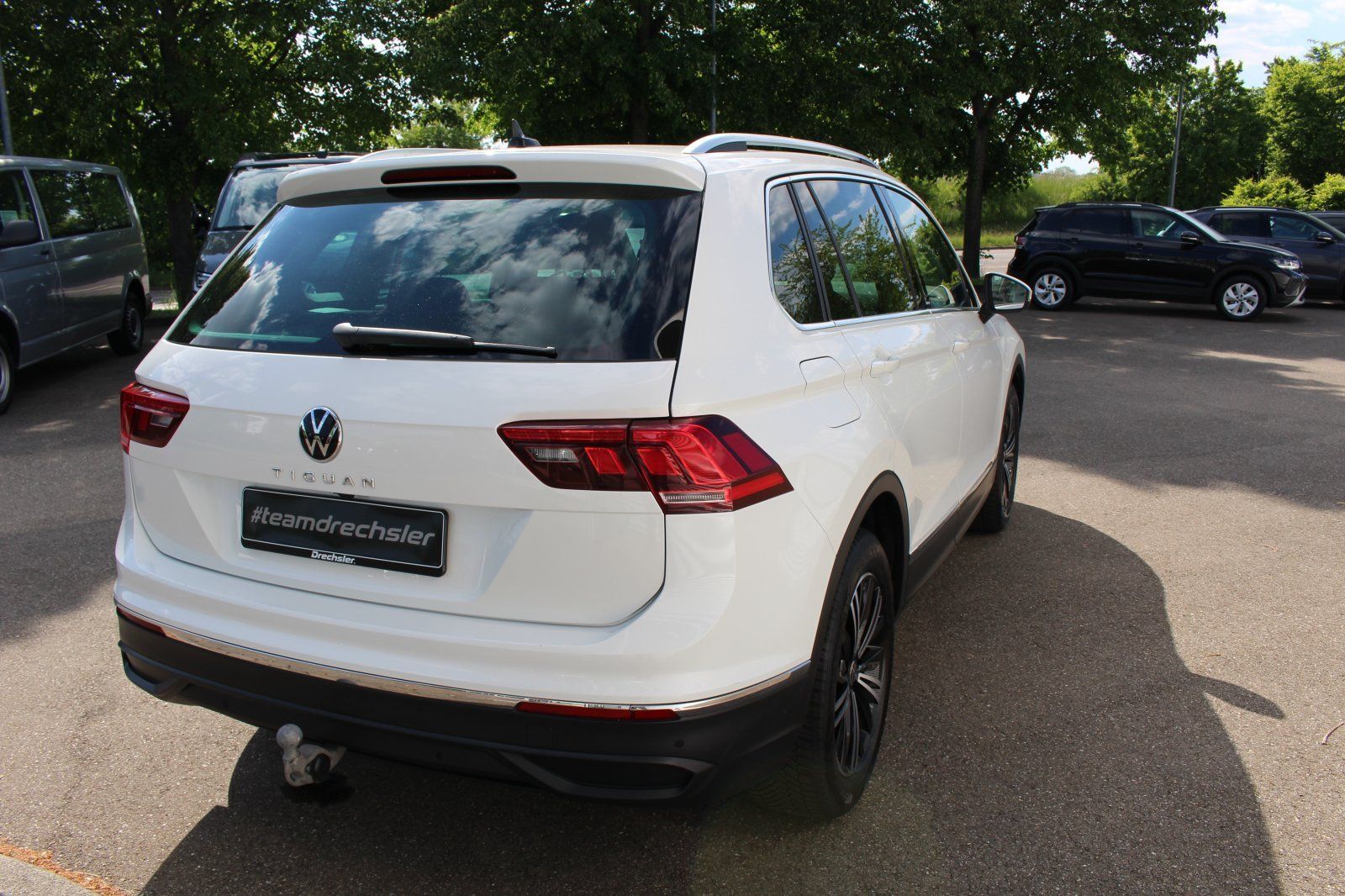 Volkswagen Tiguan 1.5 TSI DSG Move - Samsaru's Car Outlet