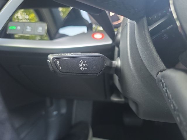 Audi A3 Sportback 35 TFSI Alu LEDScheinw. NaviPlus Si