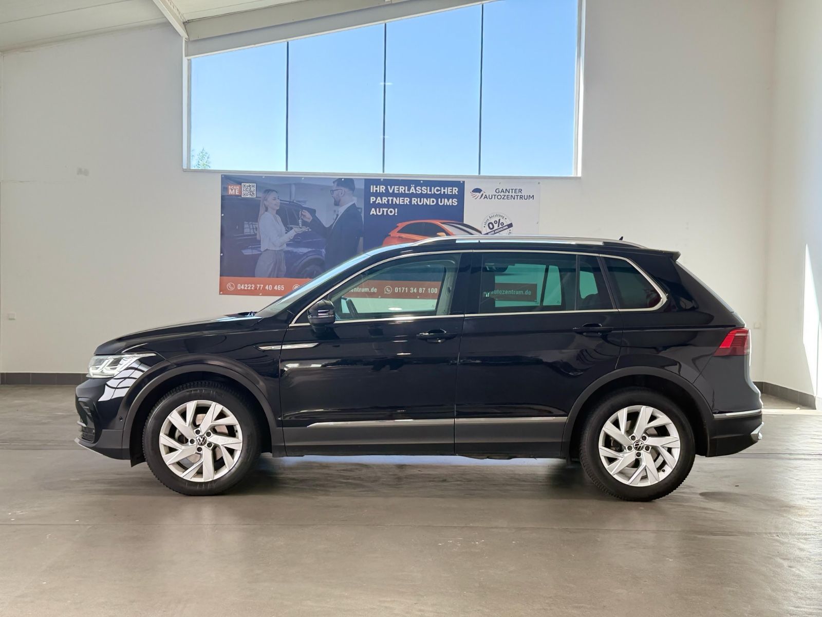 Volkswagen Tiguan Elegance 2.0 TDI DSG - Samsaru's Car Outlet