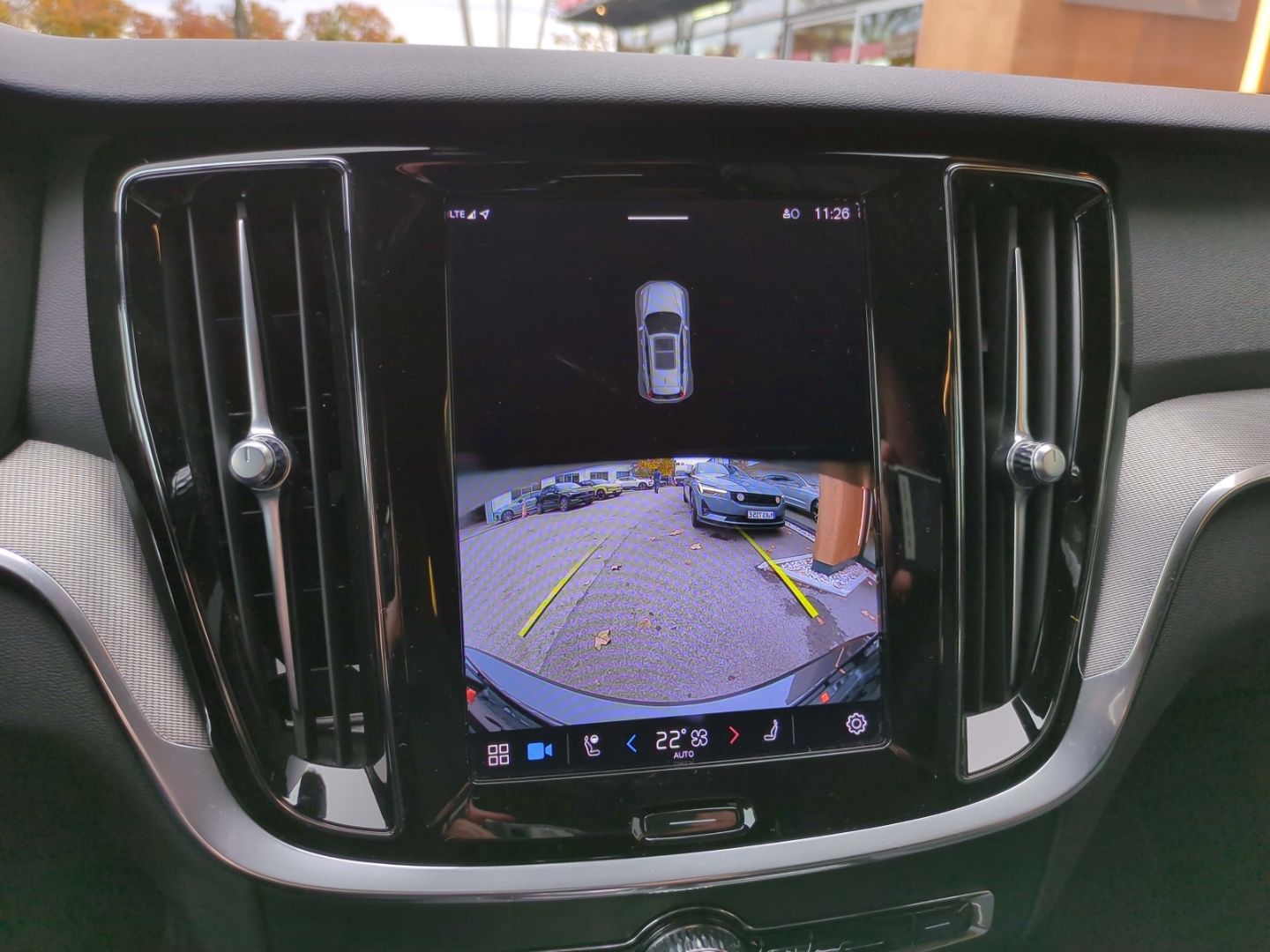 Volvo V60 Plus Dark Recharge Plug-In Hybrid AWD T6 Twi