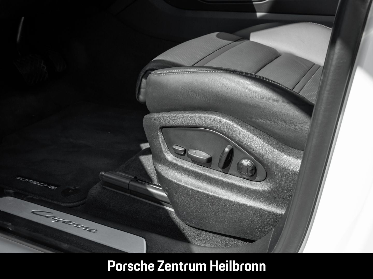 Porsche Cayenne E-Hybrid BOSE Panoramadach Surround View