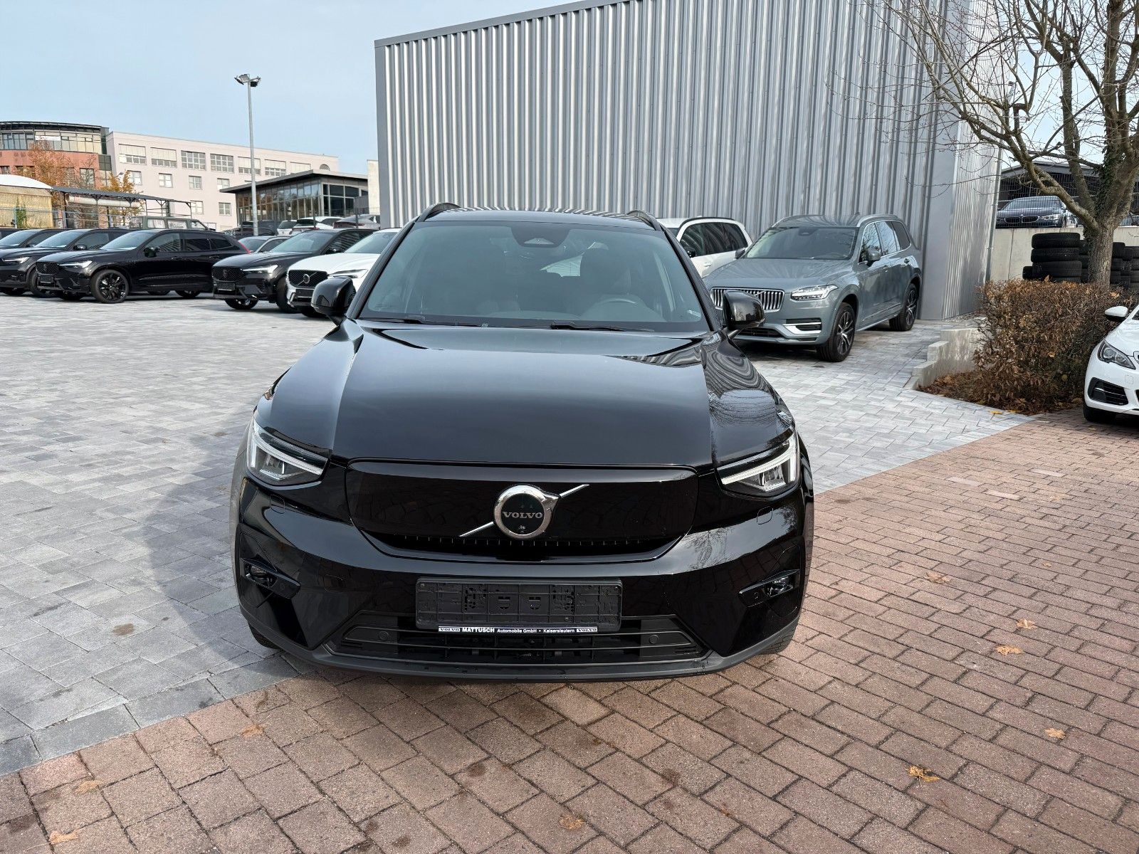 Volvo XC40 ULTIMATE+ALLWETTER+AHK+BLISS+PILOT+
