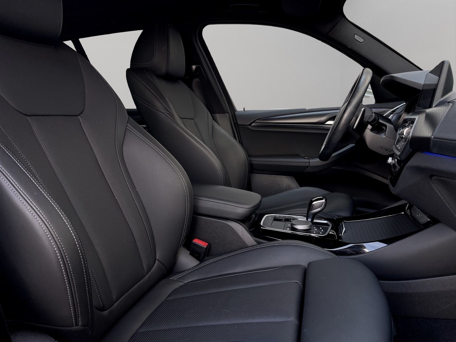 BMW X3 xDrive20i M SPORTPAKET - Samsaru's Car Outlet