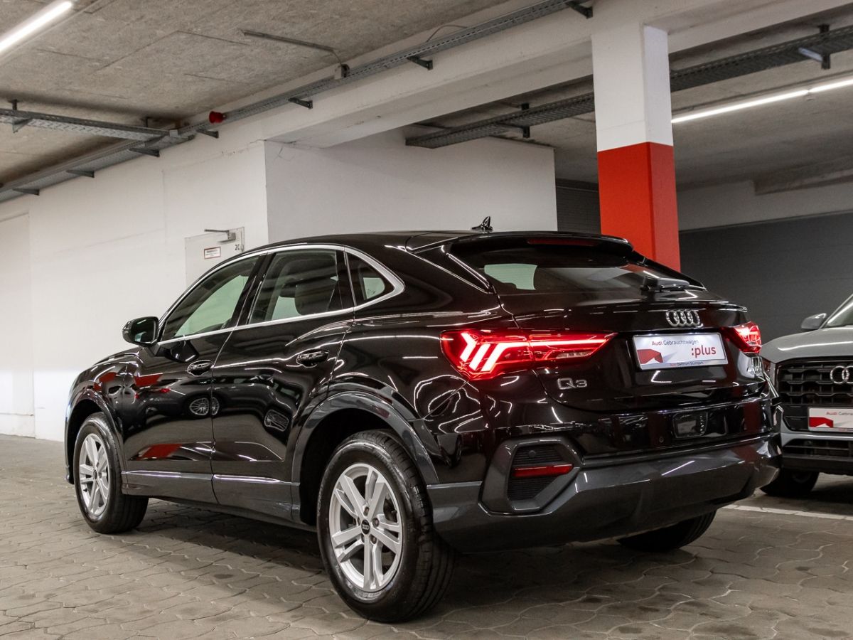 Audi Q3 Sportback 45 TFSI qu design selection - Samsaru's Car Outlet