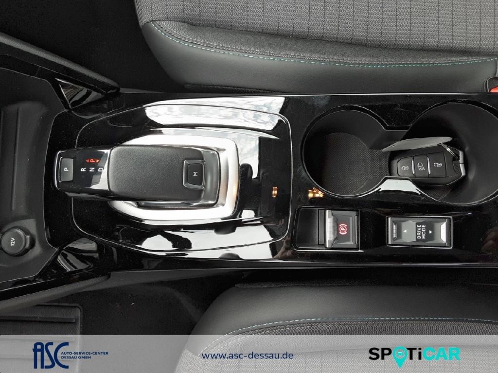 Peugeot 208 ALLU PUTE100 EAT8 - Samsaru's Car Outlet